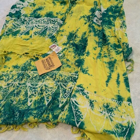 Wayan Sarong Pareo Tie Dye Tiedye Wrap 63” X 43” - Picture 2 of 9